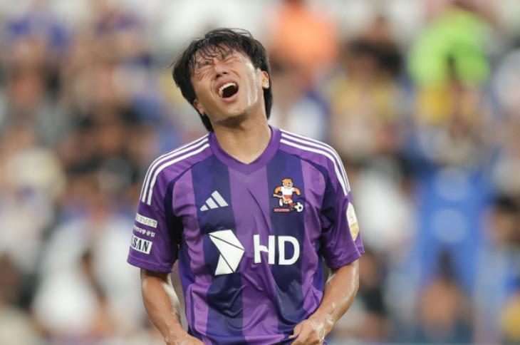 世界杯app下载-韩媒：蔚山球员高丞范申请育儿假被拒，还被俱乐部高层侮辱