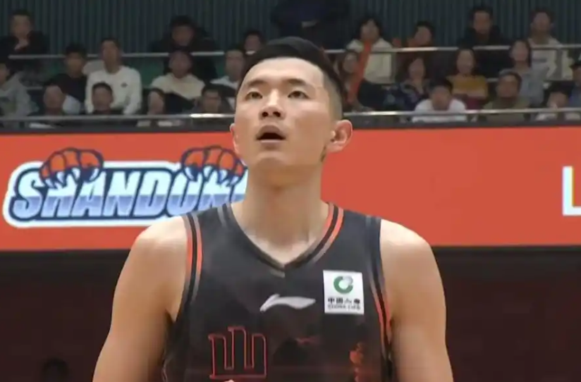 世界杯手机观看-山东男篮神秘强援空降！保密封神+惊喜压哨，全力冲刺广州补赛！